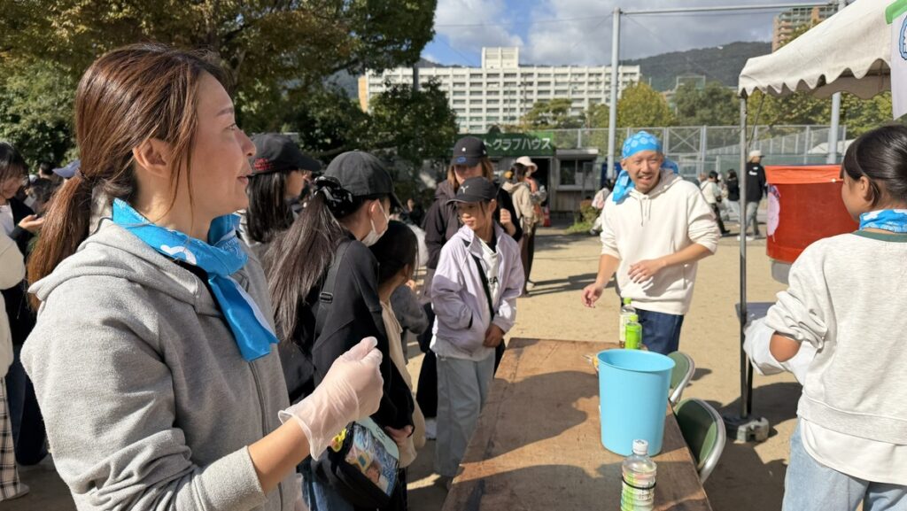 成徳小学校で開催した「成徳祭」へ参画
